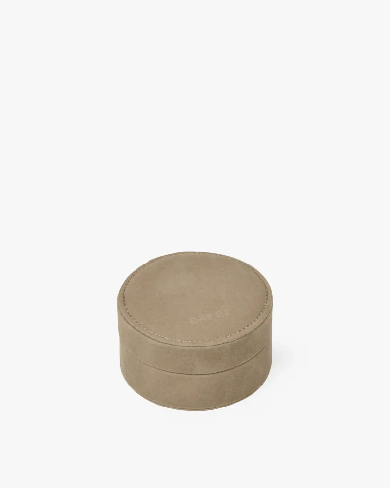 Day Velvet Jewelry Round Day et
