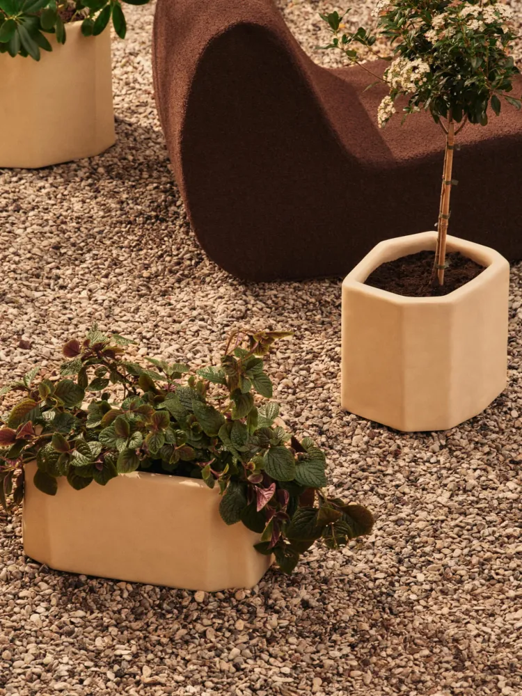 Staffa Planter - Small - Ivory