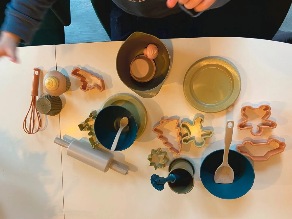 Legekøkken - BIO Bagesæt 100 dele i Svanemærket BIO-Plast - Fra 3 år.