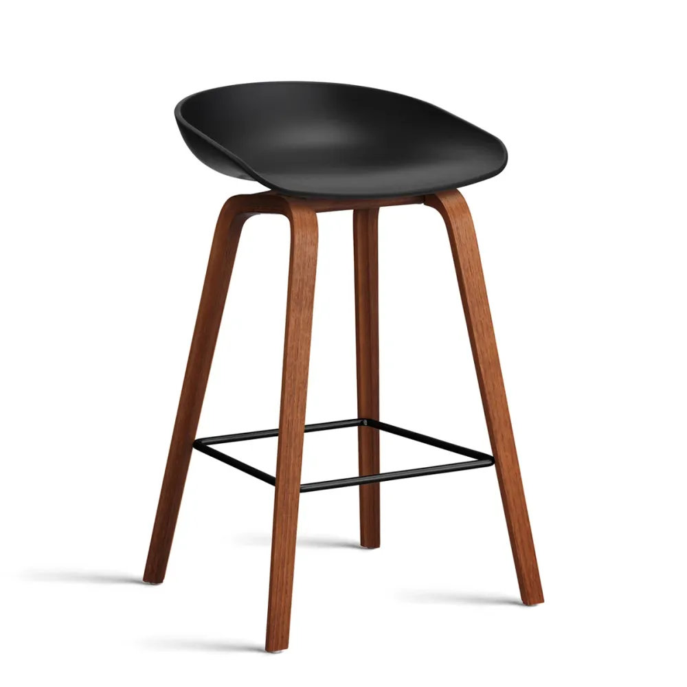 HAY About Stool - AAS 32 Barstol - Valnød - H:65cm Khaki
