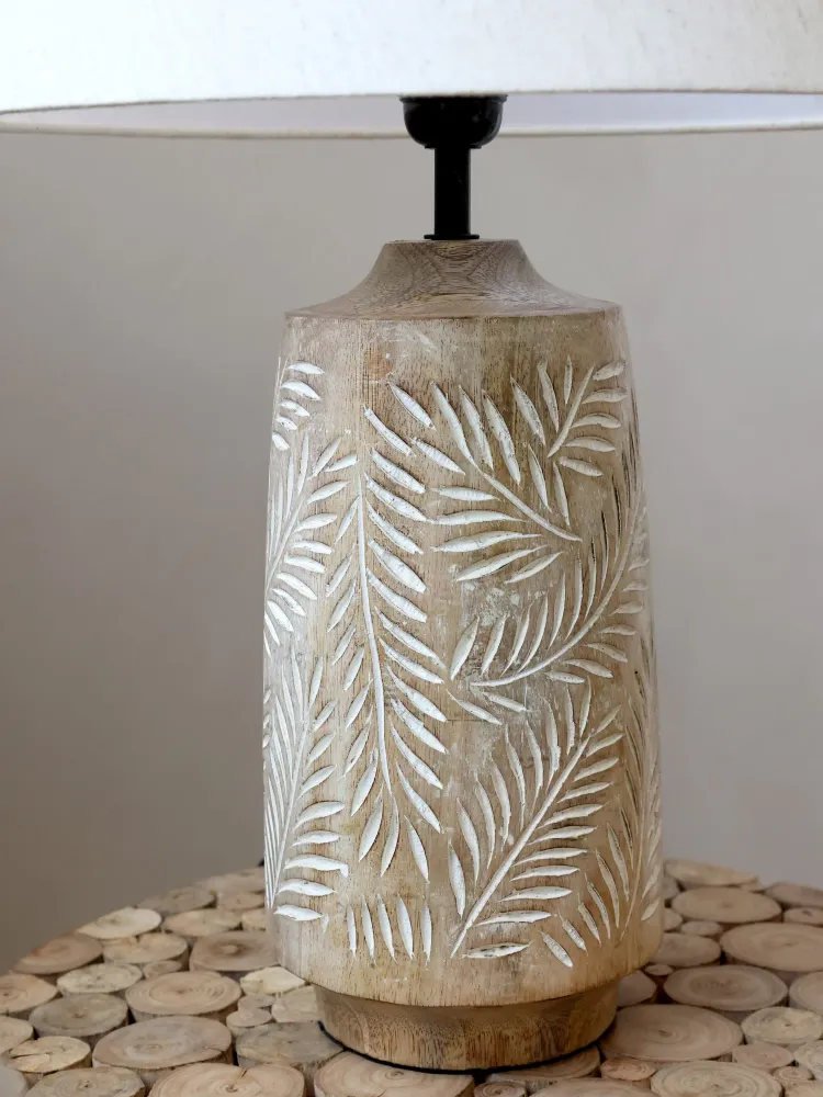 Chic Antique - Bordlampe Natur Træfod m/ Hørskærm H57 cm