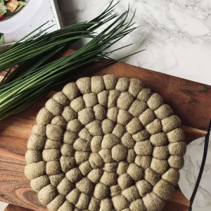 Bordskåner DOTS - Taupe uld