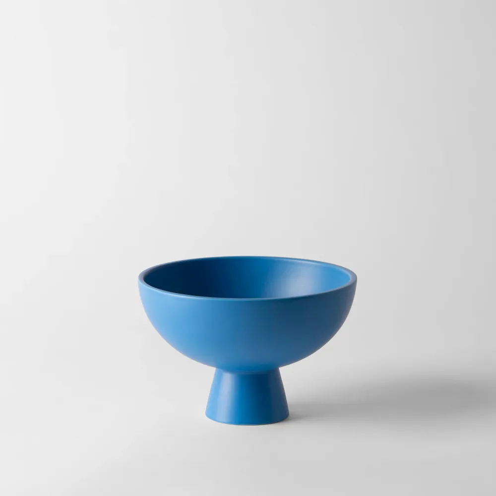 Nicholai Wiig-Hansen - Strøm - medium skål - Electric blue