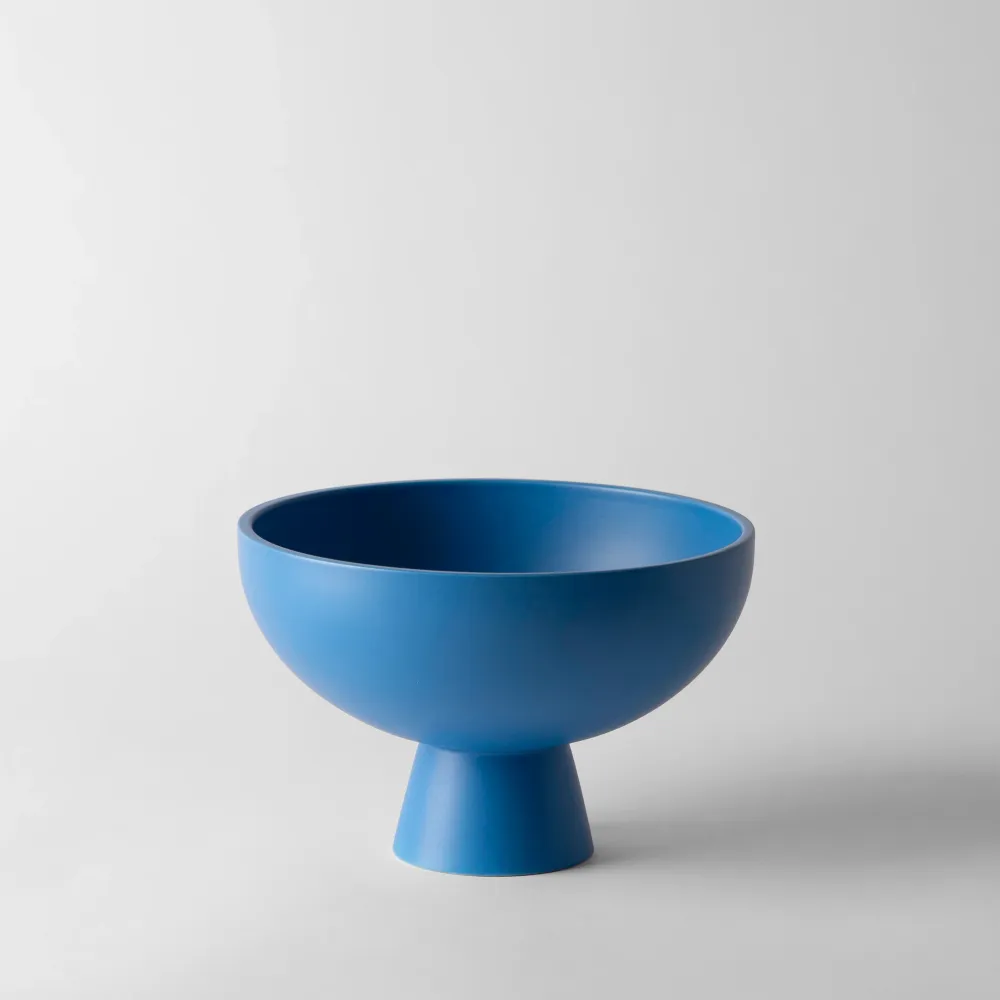 Nicholai Wiig-Hansen - Strøm - skål - large - Electric blue