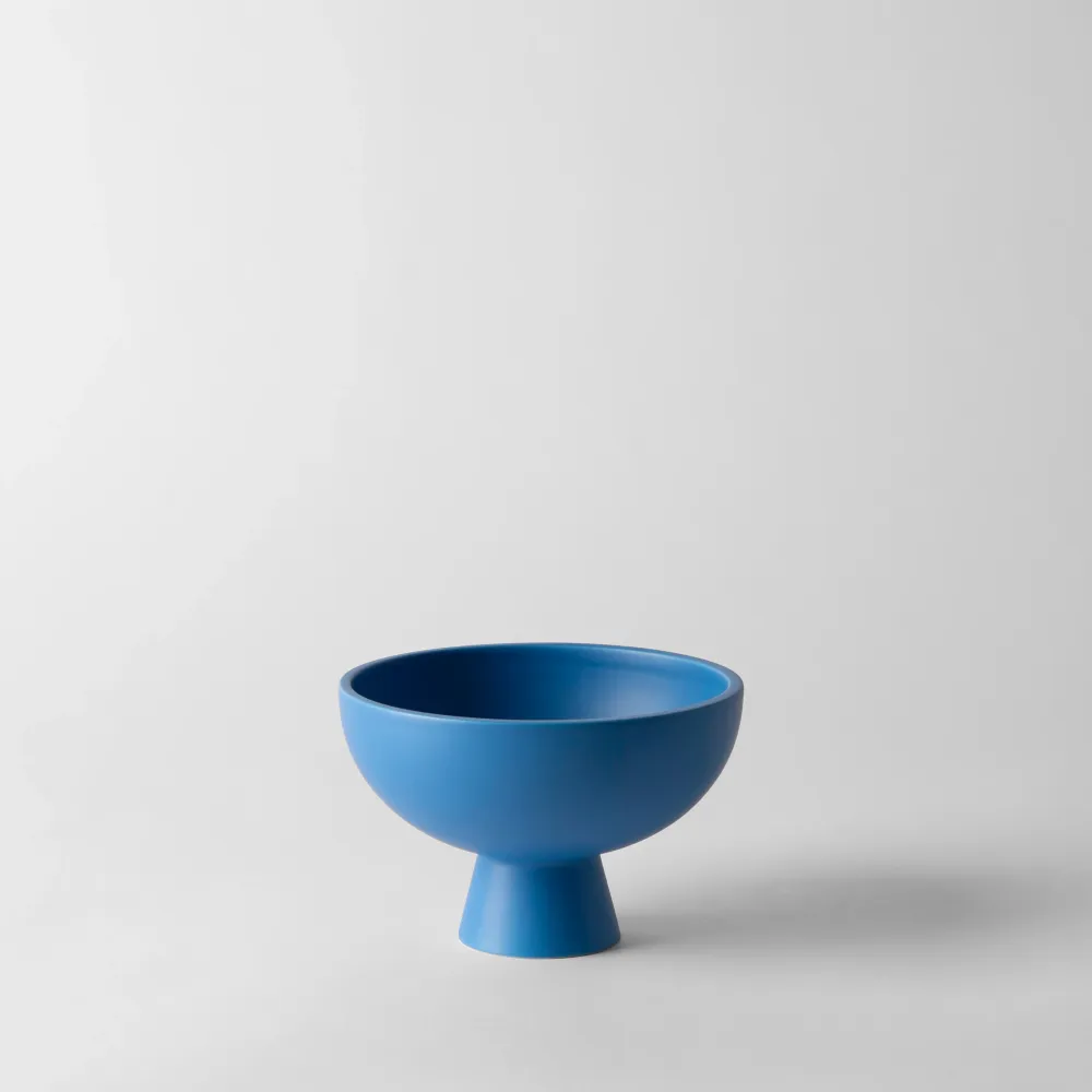 Nicholai Wiig-Hansen - Strøm - skål - small - Electric blue