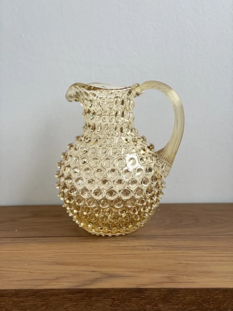 Anna von Lipa Paris Hobnail kande 2L findes i flere farver Rosa