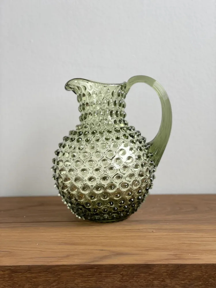 Anna von Lipa Paris Hobnail kande 2L findes i flere farver Rosa
