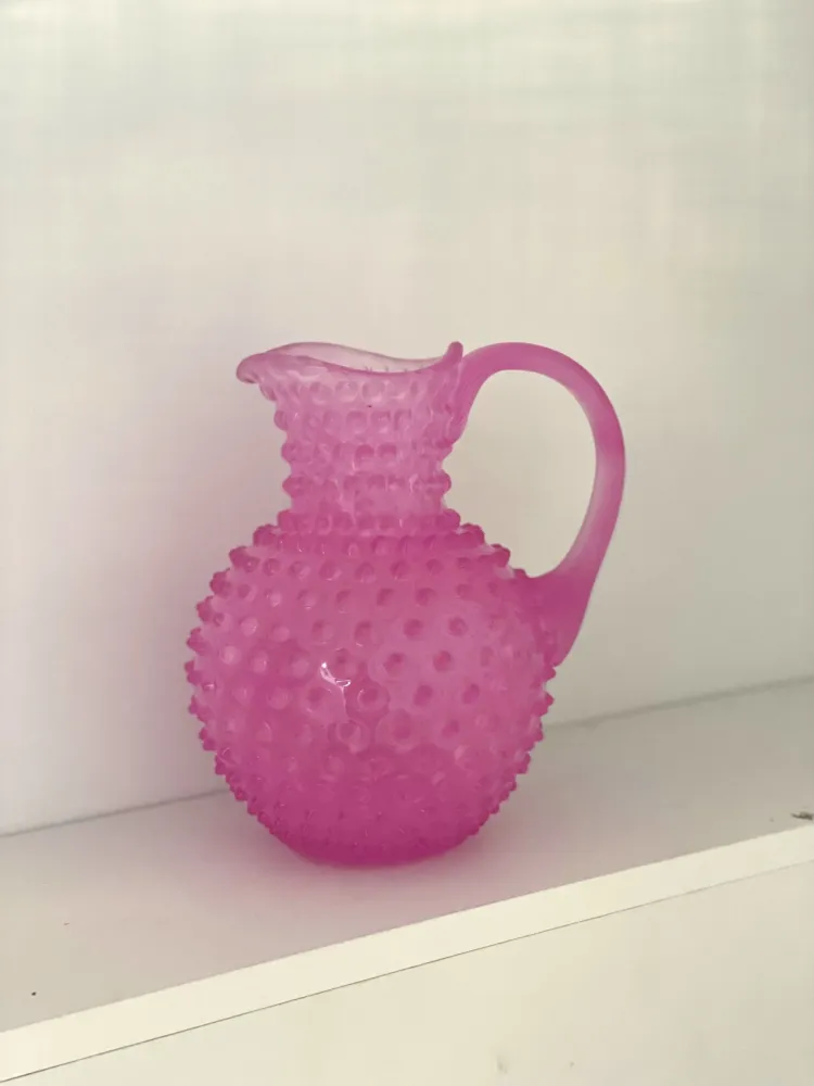 Anna von Lipa Paris Hobnail kande 2L findes i flere farver Rosa