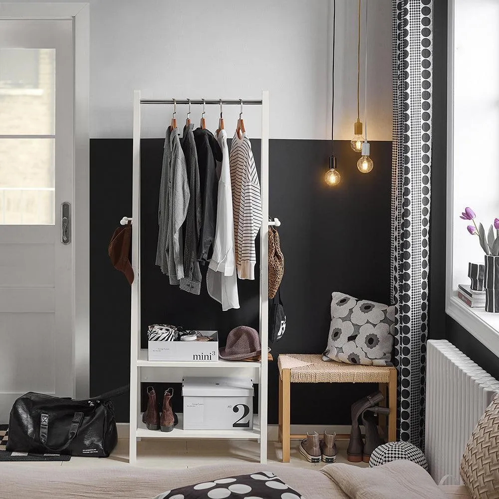 Trendy og stilren tøjstativ i smukt design, hvid