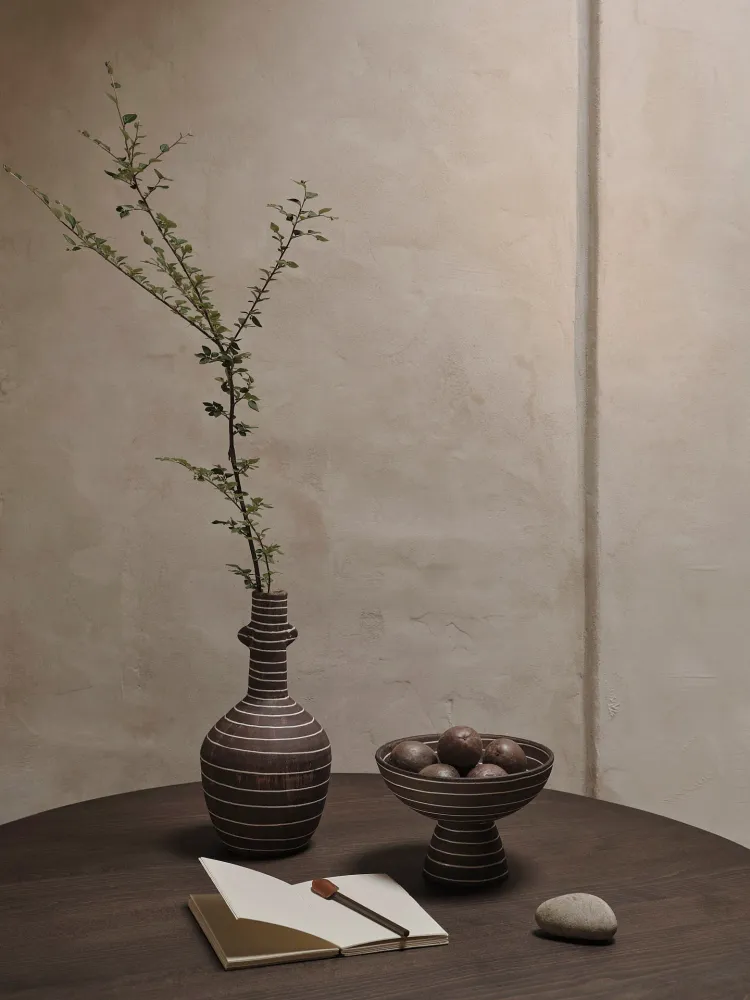 Brura Vase - Coffee/White