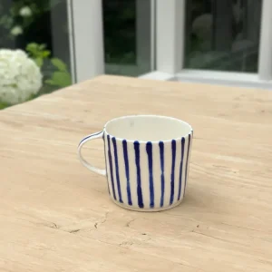 Ann-Louise Roman kaffekop - smalle blå striber - 1.8L Capacity