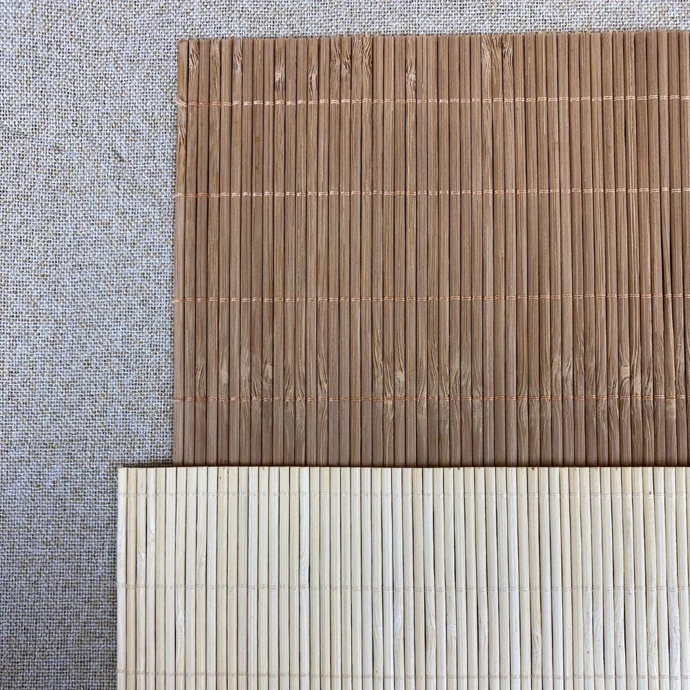 Dækkeserviet i bambus 1 stk. - 30 x 45 cm assorteret farve