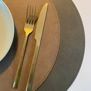 Dækkeserviet vendbar - PU Ø38 cm army/camel