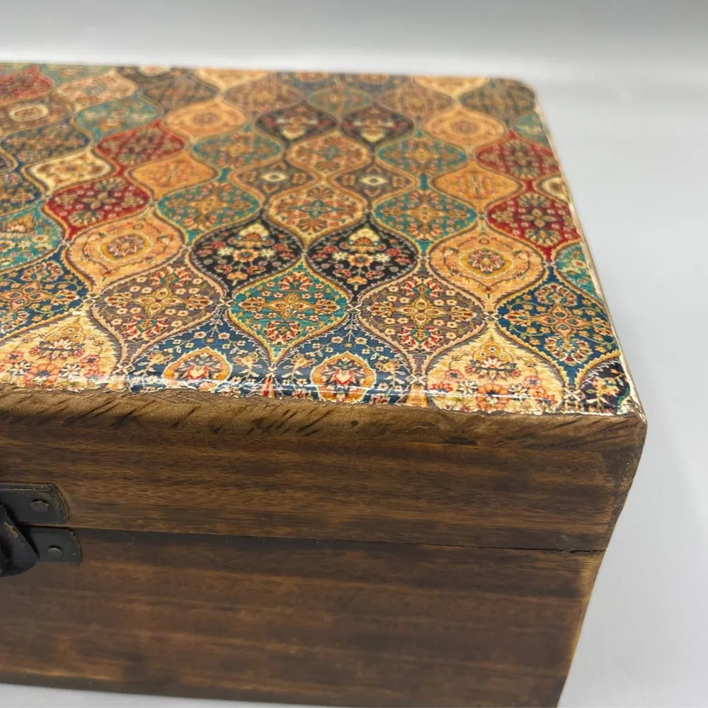 Keramisk glaseret mango trææske 20x15x7.5cm traditionelt mønster