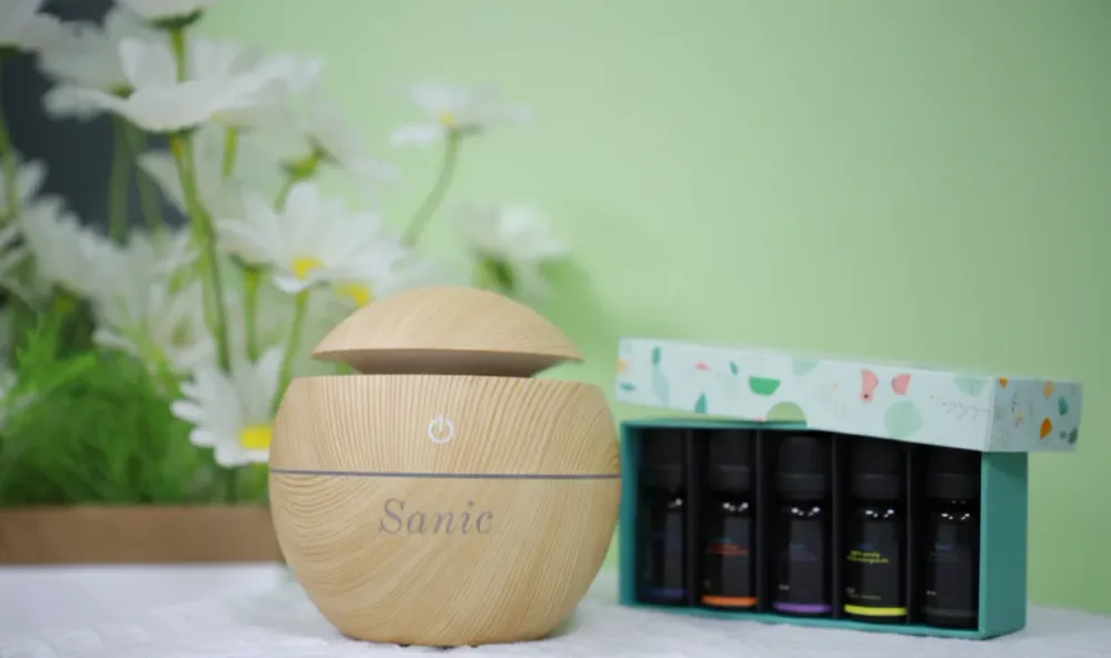 PAKKETILBUD - Aroma diffuser + 6 stk æteriske olier i GIFTBOX