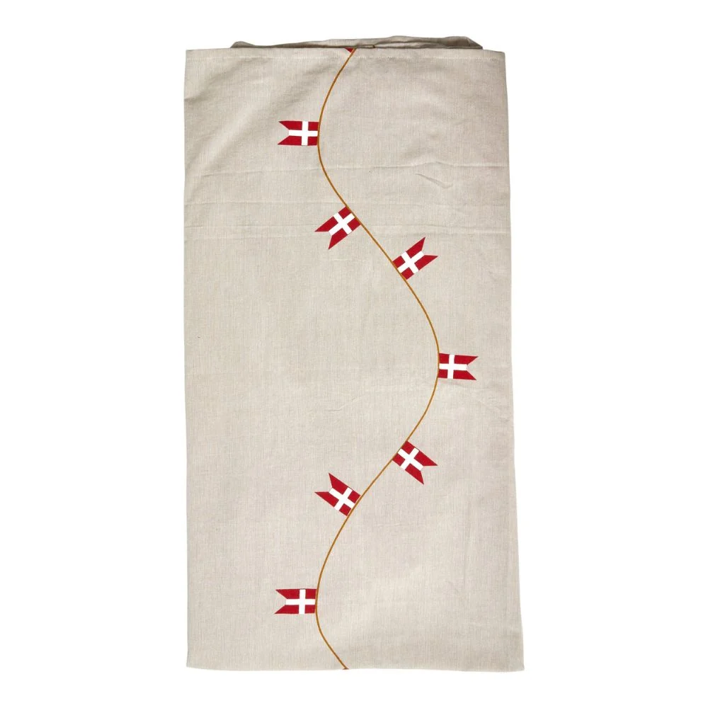 Dug i bomuld - sandfarvet med dannebrog 140x220 cm
