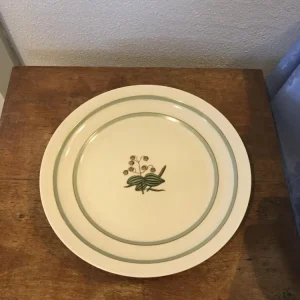 Royal Copenhagen. Hjertegræs, Kagefad 24 cm. #9581