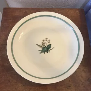 Royal Copenhagen. Hjertegræs, Rundt fad 25 cm #9482