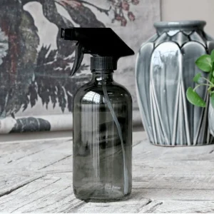 Flaske med forstøver – Røgfarvet glas