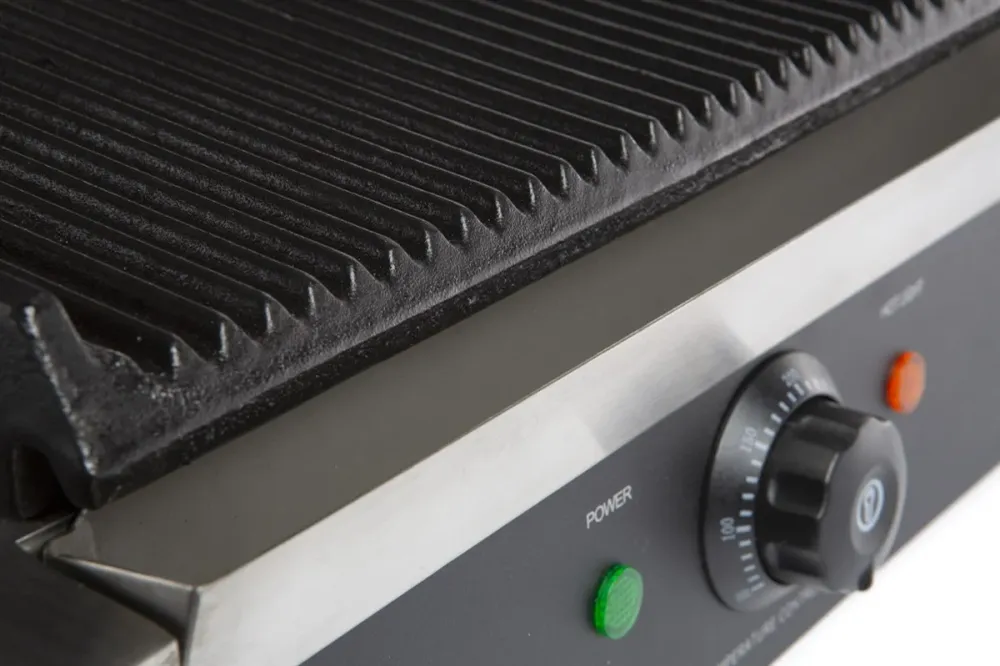 Contact grill panini.
