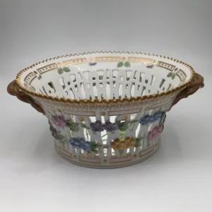 Royal Copenhagen Flora Danica Rund Frugtskål No. 396 (20/3532)