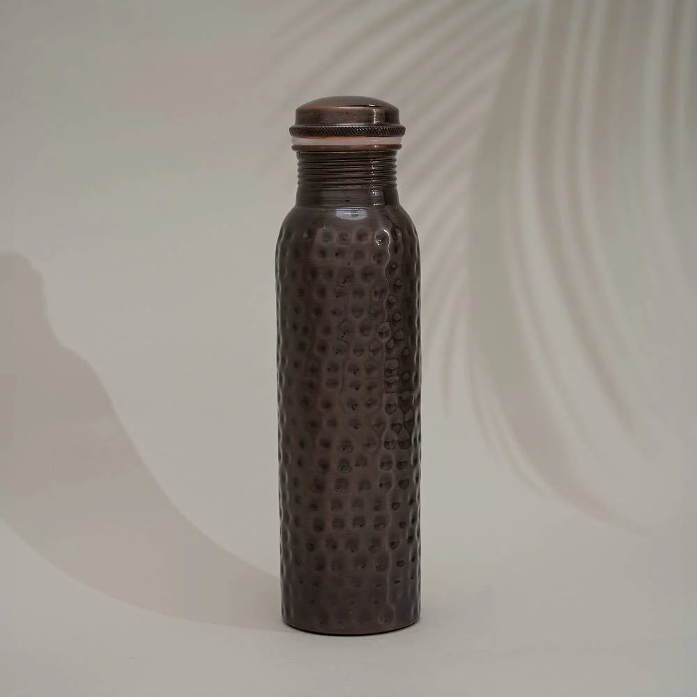 Ren Kobber Vandflaske hamret antik - 950 ml (tung)