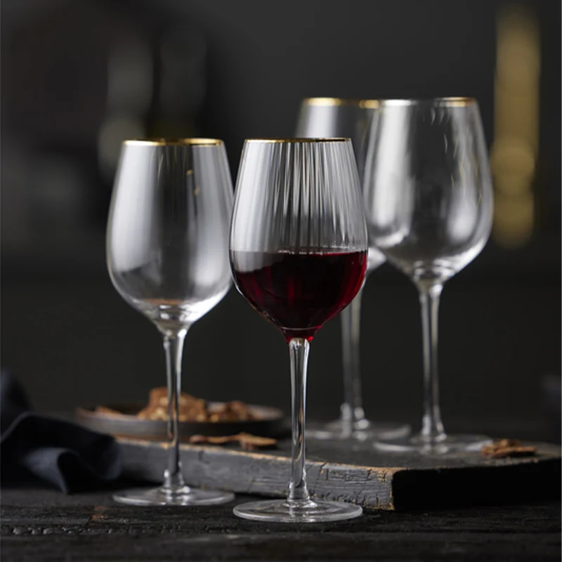 Lyngby Glas - Palermo Gold Rødvinsglas 40 cl. 4 stk.