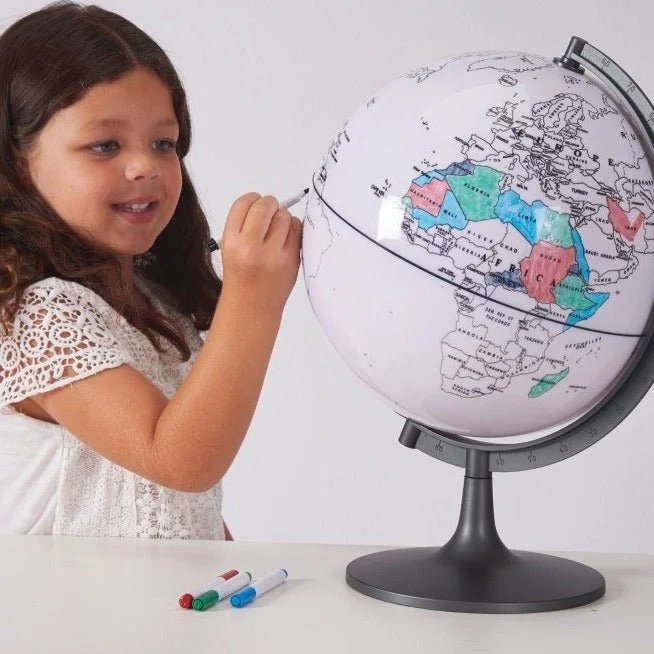 Globus - Uden Farver - Engelsk Tekst - Ø:28 cm.