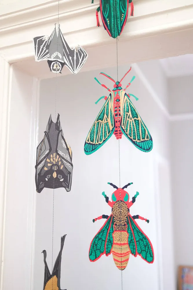 Guirlande - Insekter, lodret ophængning