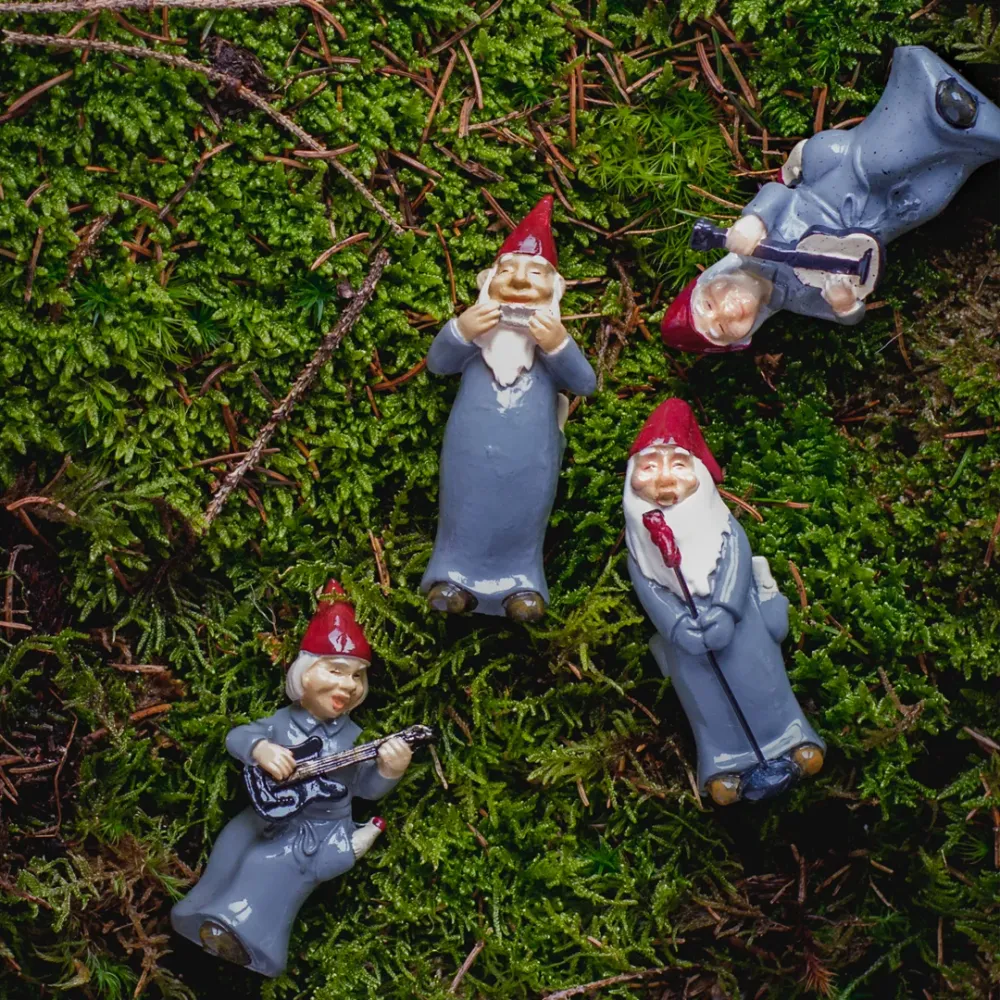 Harvesttime – Nisse Rockband med 4 figurer, grå
