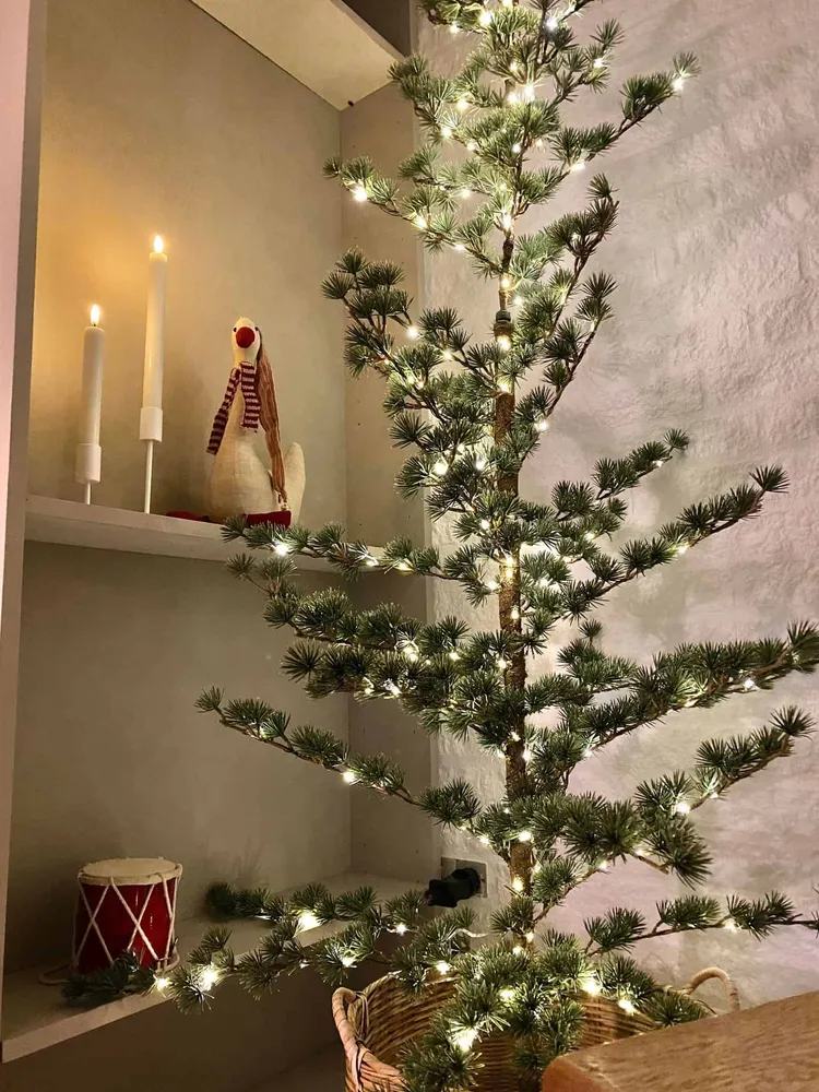 Cedertræ uden sne - Ink LED lyskæde - 170cm