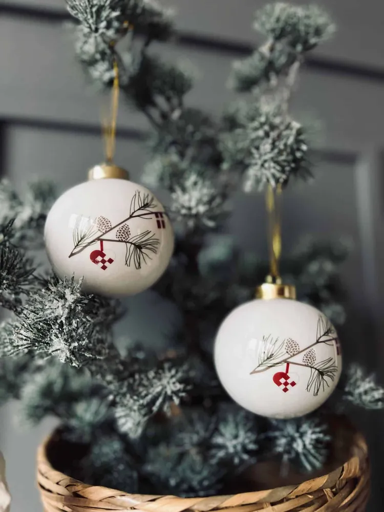 Julekugler i porcelæn - Sæt af 2 stk