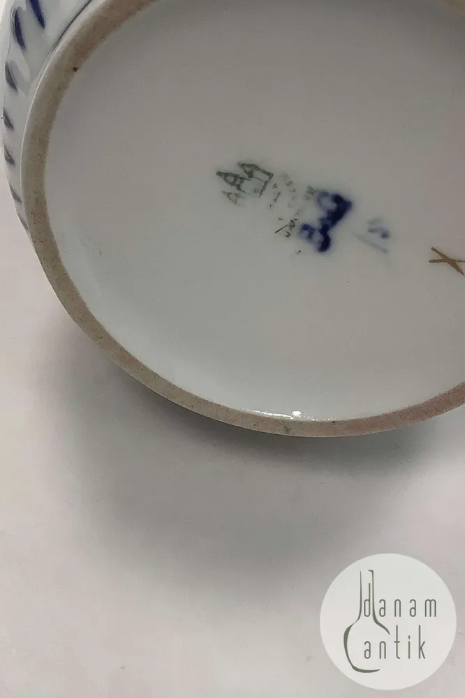 Bing og Grøndahl Sommerfugl med Guld Kaffekande uden låg No 91A