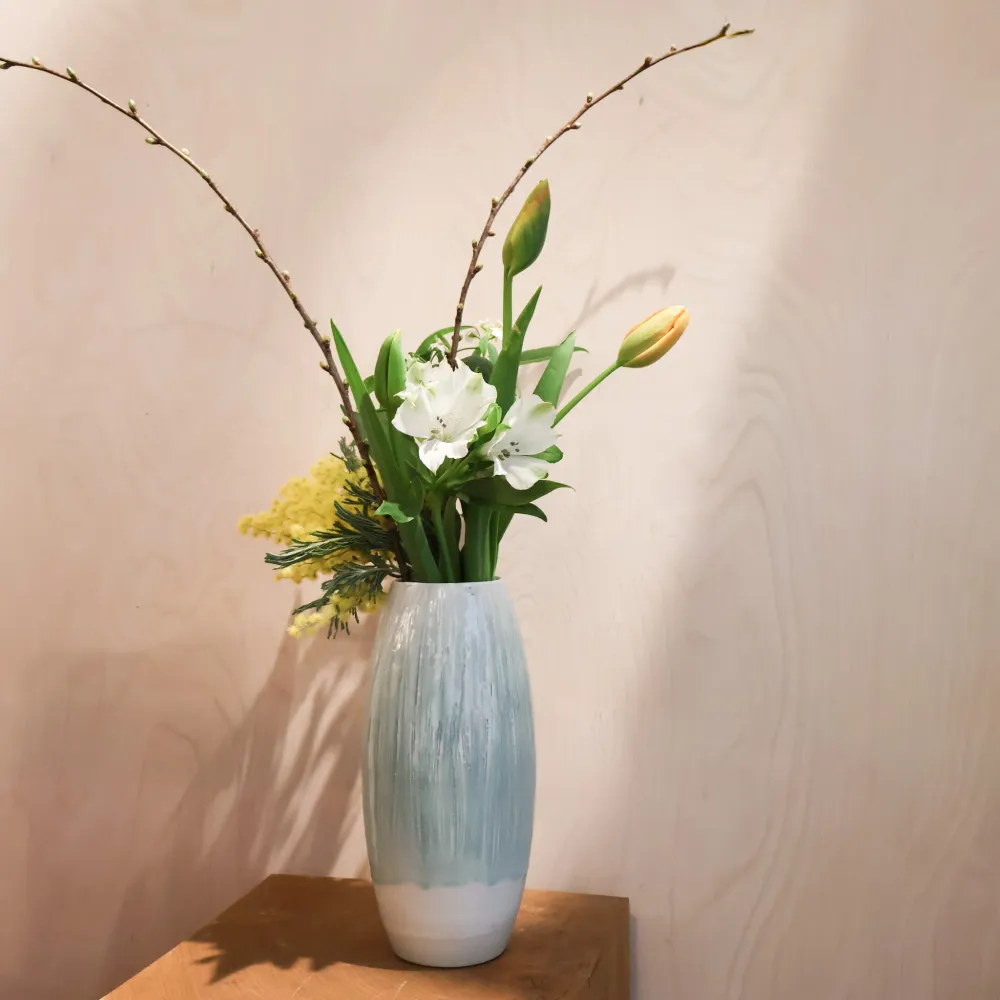 KAZE Vase