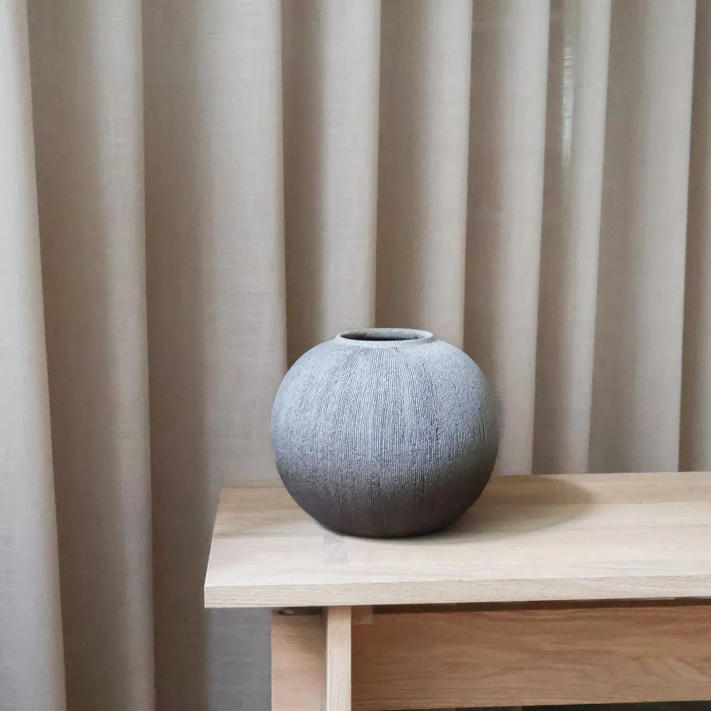 YAMA Vase