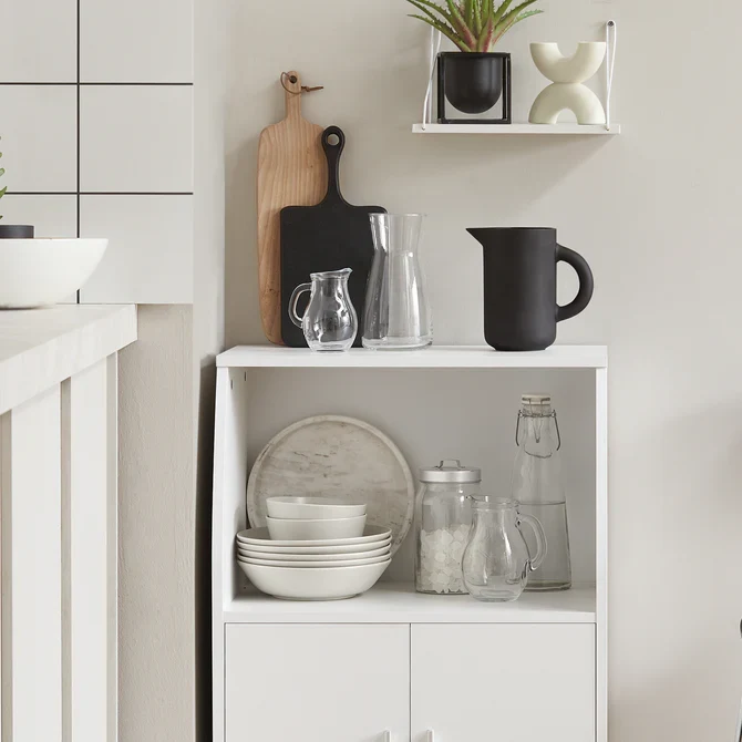 Køkkenskab på hjul med plads til mikroovn, pearl