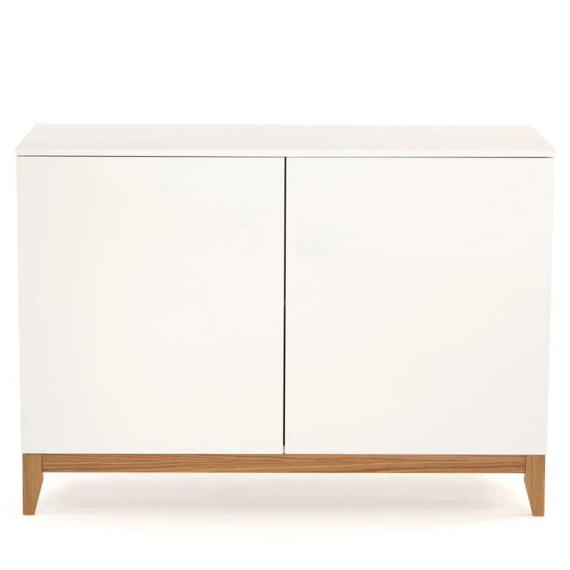 Woodman Blanco -style og minimalistisk skænk