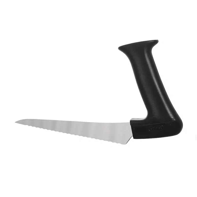 Universalkniv med bølget skær