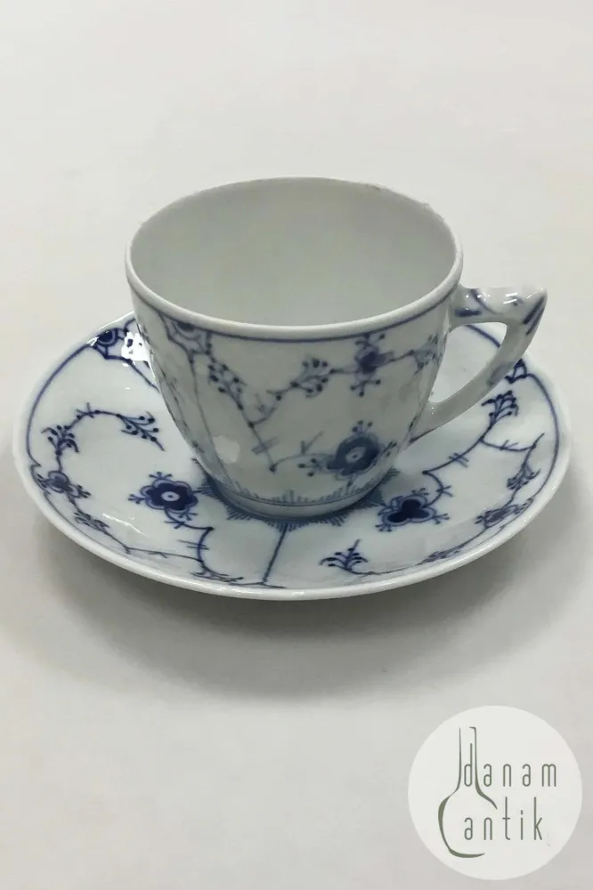 Bing & Grøndahl Blåmalet Musselmalet Kaffekop og Underkop No 305/102