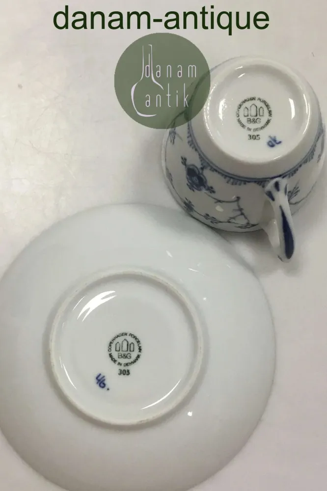 Bing & Grøndahl Blåmalet Musselmalet Kaffekop og Underkop No 305/102