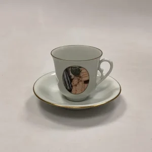 Bing og Grøndahl Carl Larsson Kaffekop og underkop No. 4503/305 Motiv 3