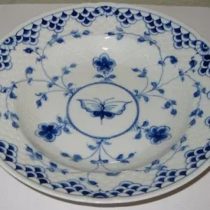 Bing & Grøndahl Dickens Dybtallerken No 323