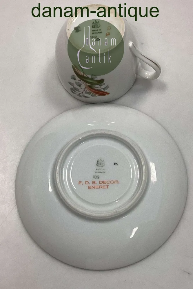Bing og Grøndahl Fruesko Kaffekop og Underkop No. 102