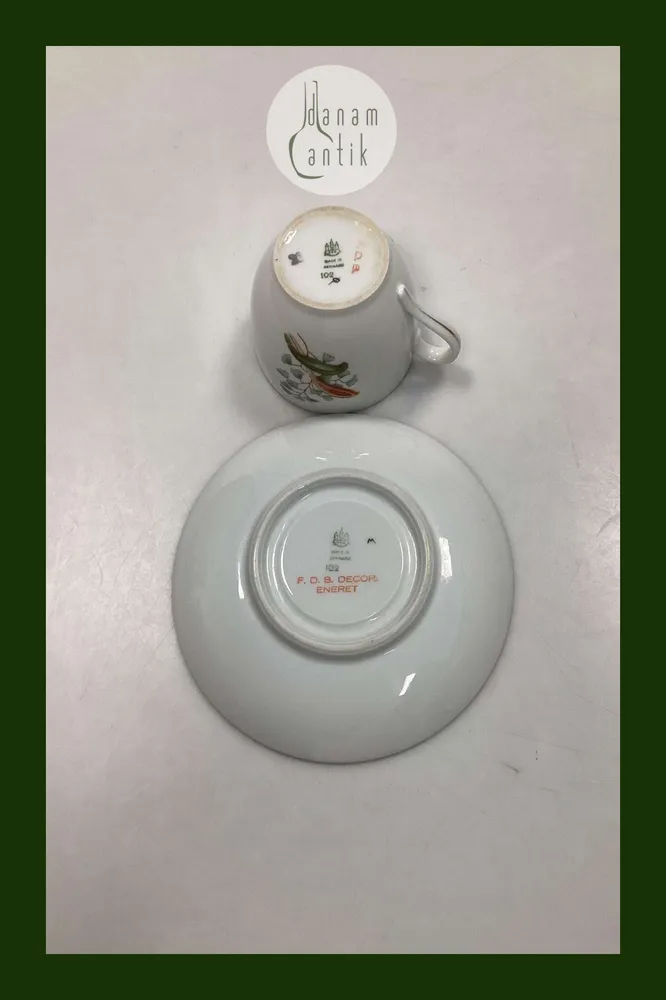Bing og Grøndahl Fruesko Kaffekop og Underkop No. 102