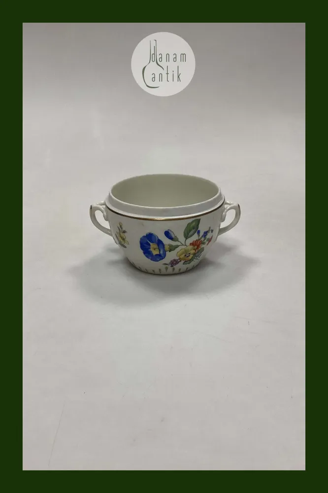 Bing og Grøndahl Saksisk Blomst, Creme Stor Sukkerskål No. 94 u/ låg