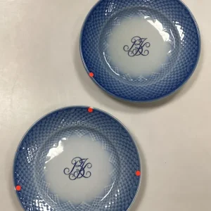 Bing og Grøndahl Blå Tone Hotel med Logo Frokosttallerken No. 712/1007 - SKÅRET