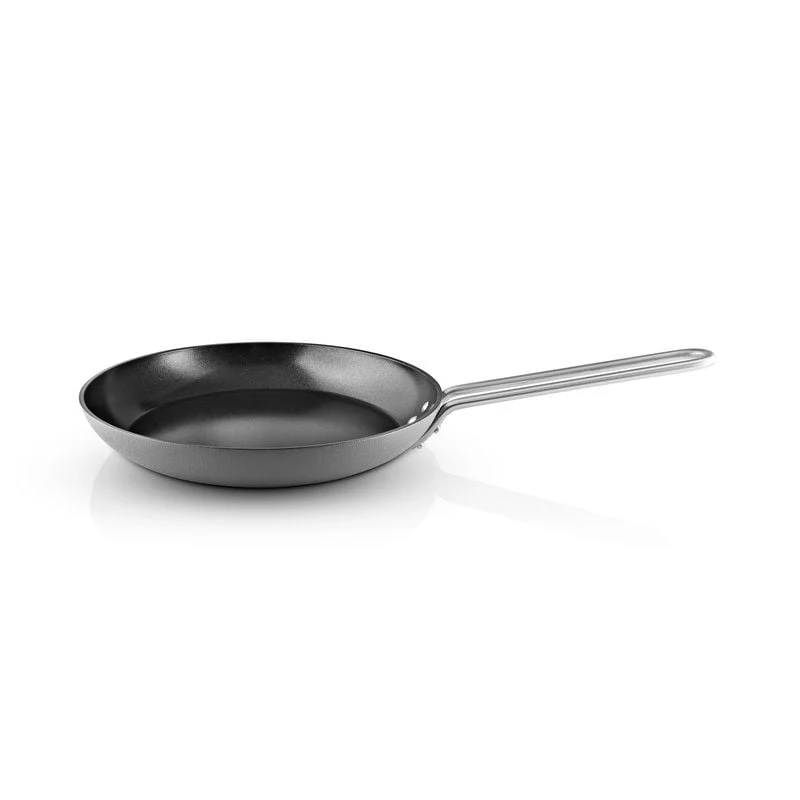 Eva Trio - Grey Line Stegepande Ø 24 cm - Rustfrit stål - Slip-Let® belægning