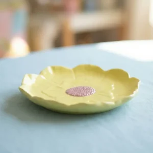 Gul blomstertallerken - 19 cm