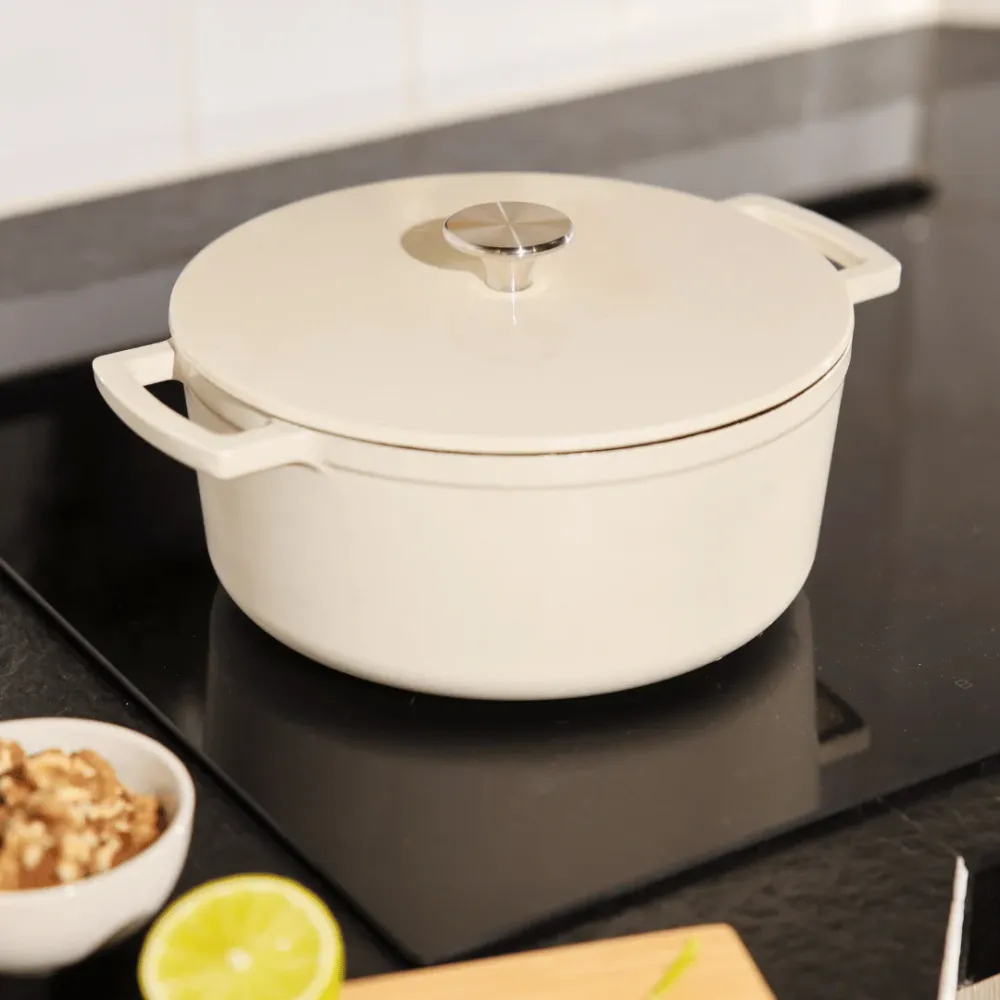 Go Ivory Støbejernsgryde 24 cm - 4 liter