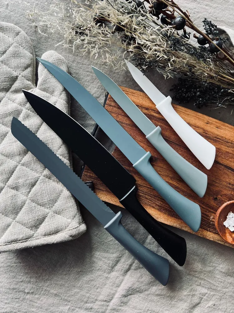Knivsæt i 5 farver